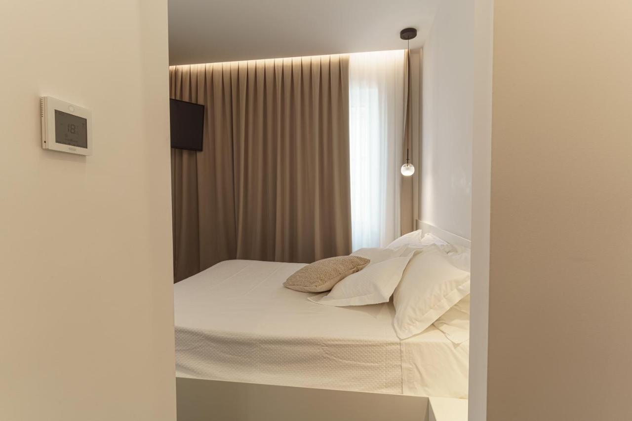 B&B Nel Blu Dipinto Di Blu Полиняно а Маре Екстериор снимка